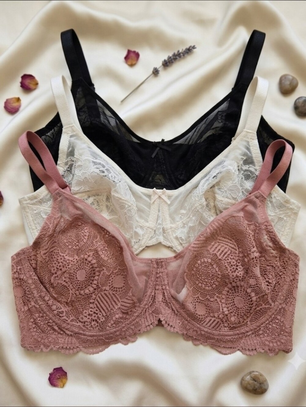 Nwt HSIA  Bundle Of 3 Unlined Lace Soft Mesh Underwire Minimizer Bras Size 36DDD